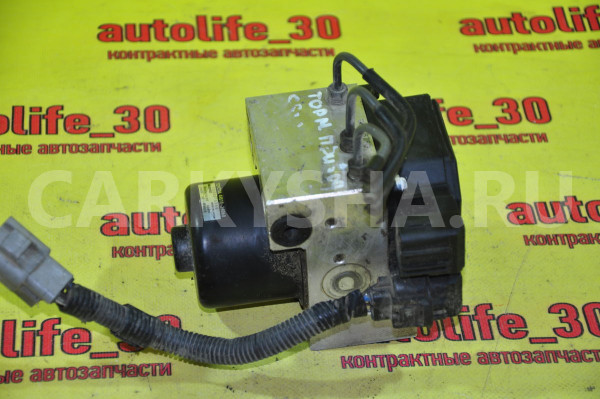 Блок ABS (насос) Toyota Mark II оригинальный номер 4451024060