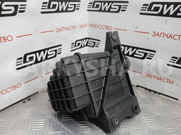 Резонатор воздушного фильтра Mazda CX-7 