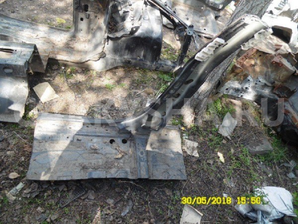 Стойка кузова средняя правая Volkswagen Touareg 08 Volkswagen Touareg 