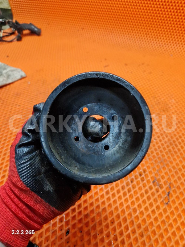 шкив помпы Mercedes w210 m112 911 2.4 Mercedes-Benz E-klasse 