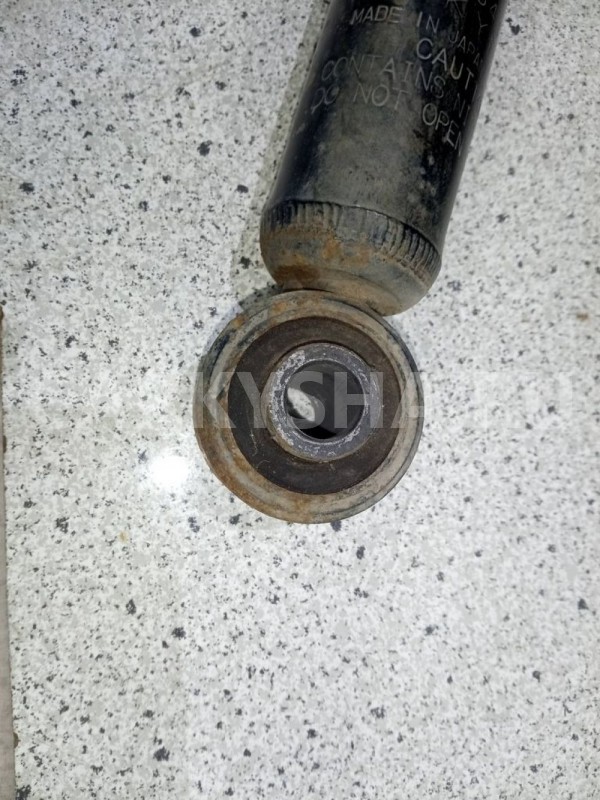 Амортизатор подвески Nissan Almera G15 (2012—2018) Nissan Almera оригинальный номер 343418