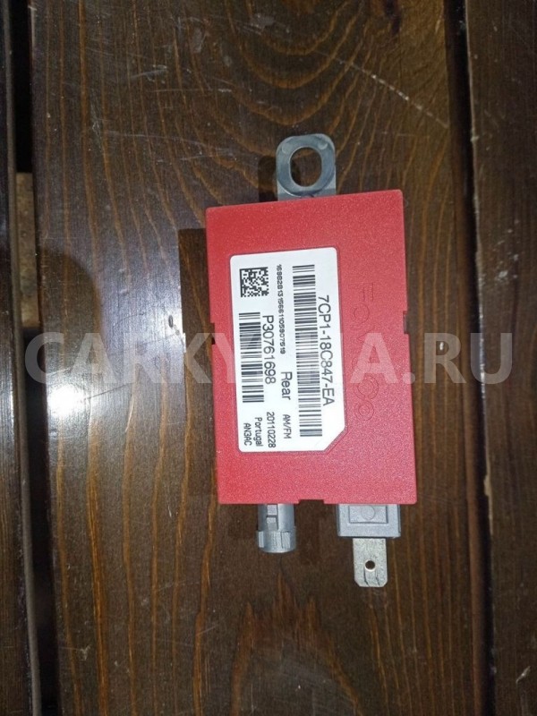 Усилитель антенны Ford Mondeo IV (2006—2010) Ford Mondeo оригинальный номер 7cp118c847ea