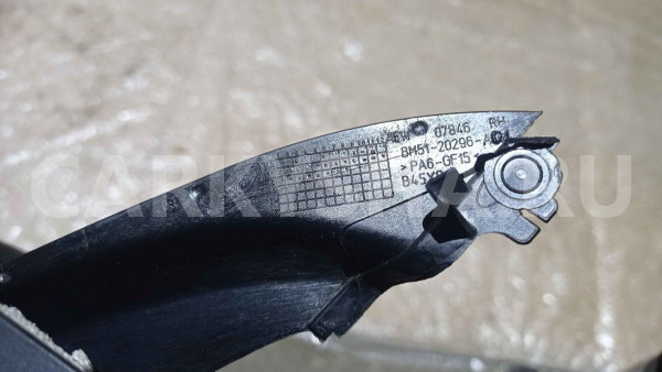 Накладка на дверь Ford Focus III (2011—2015) Ford Focus оригинальный номер BM5120296A