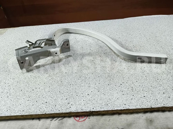 Петля крышки багажника Chevrolet Aveo II (2011—2020) Chevrolet Aveo оригинальный номер 95076930