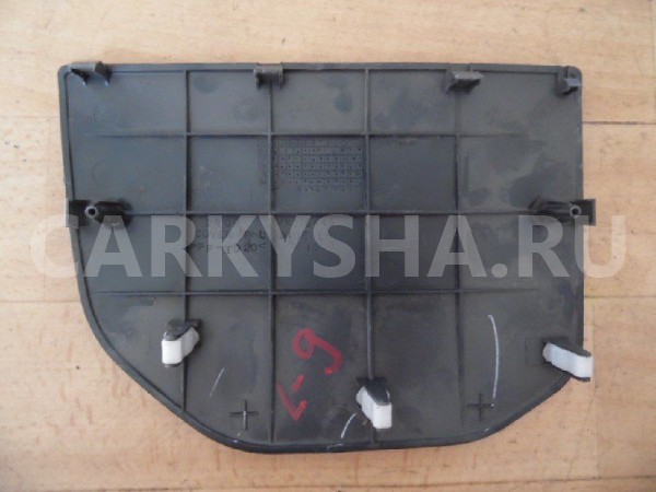 Накладка торпедо Mitsubishi Lancer IX (2000—2007) Mitsubishi i оригинальный номер MR626744