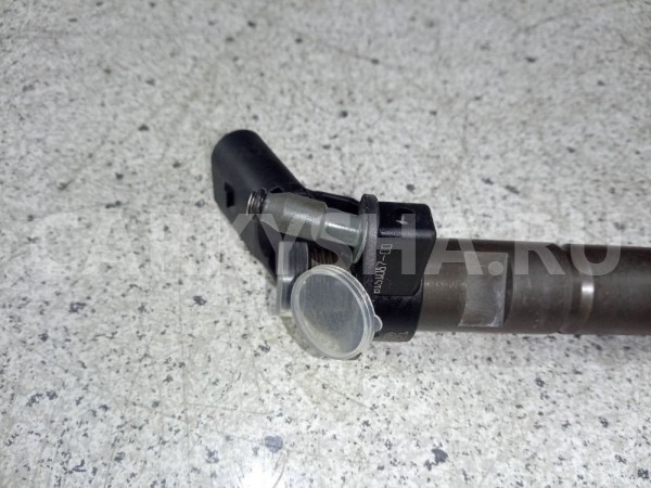 Форсунка топливная Audi Q7 4M (2015—2020) Audi Q7 оригинальный номер 059130277cr