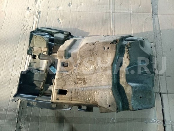 Ковер пола левый Range Rover Sport 2 2018 Land Rover Range Rover оригинальный номер LR104035