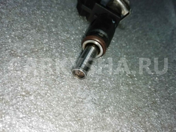 Форсунка топливная BMW X5 E70 (2006—2010) BMW X5 оригинальный номер 13537531634