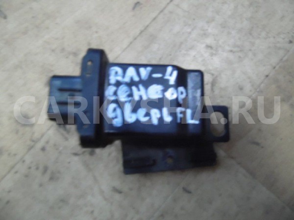 Датчик открытия двери Toyota RAV4 III рестайлинг (2009—2016) Toyota RAV 4 оригинальный номер 8999130050