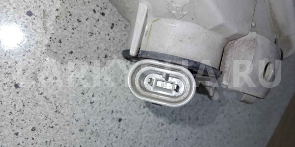 Фара противотуманная Mazda 3 BL (2008—2011) Mazda 2 оригинальный номер 11441098