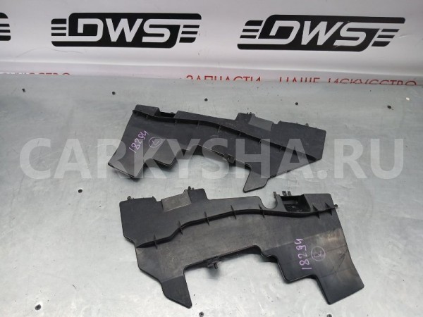 Накладка на рамку радиатора Toyota Avensis 