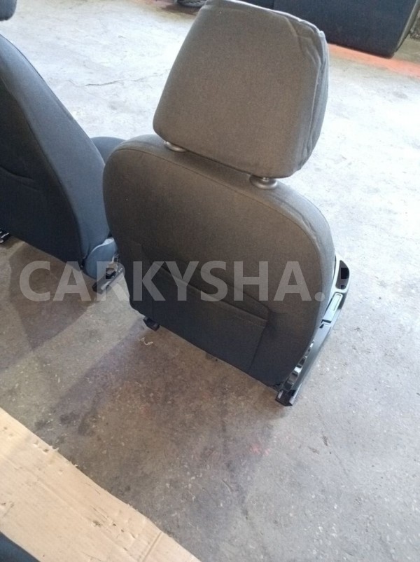 Комплект сидений Skoda Octavia II рестайлинг (2008—2013) Skoda Octavia оригинальный номер 1Z0881405JFZMS