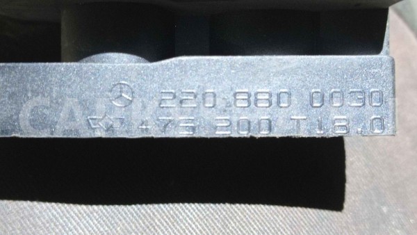 Направляющая бампера Mercedes-Benz S-класс W220 (1998—2005) Mercedes-Benz S-klasse оригинальный номер A2208800030