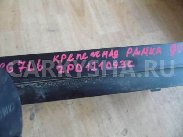 Кронштейн радиатора Volkswagen Touareg II (2010—2014) Volkswagen Touareg оригинальный номер 7P0121093C