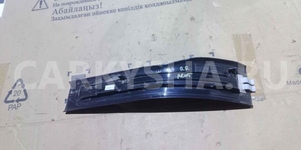 Накладка порога (внутренняя) Mercedes-Benz M-класс W164 рестайлинг (2008—2011) Mercedes-Benz M-klasse оригинальный номер a1646801235