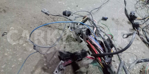 Проводка (коса) Renault Sandero I (2009—2014) Renault 14 оригинальный номер 241637290r