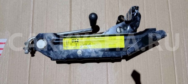 Домкрат Skoda Octavia II рестайлинг (2008—2013) Skoda Octavia оригинальный номер 1k0011031k