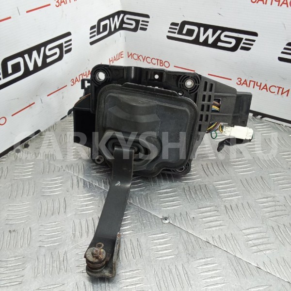 Селектор АКПП Nissan Stagea 