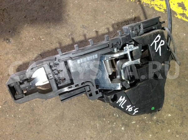 Ручка двери наружная Mercedes-Benz M-класс W164 рестайлинг (2008—2011) Mercedes-Benz M-klasse оригинальный номер A16476006709775