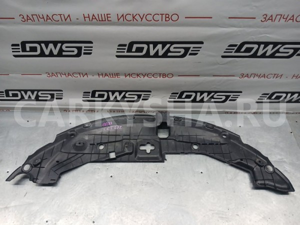 Накладка на рамку радиатора Toyota Avensis 