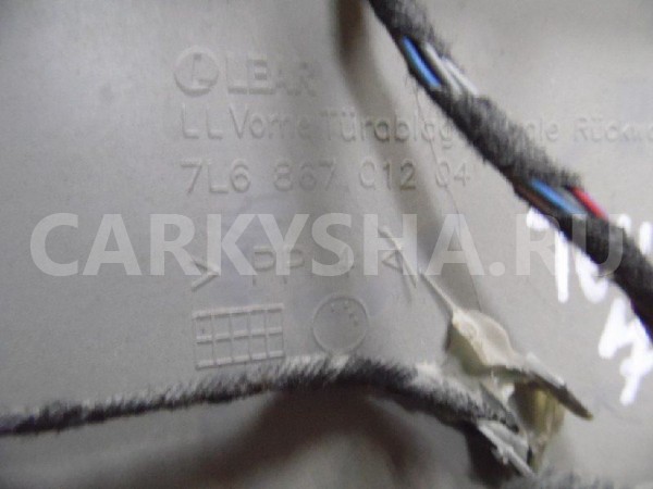 Обшивка двери Volkswagen Touareg I (2002—2006) Volkswagen Touareg оригинальный номер 7L686701204