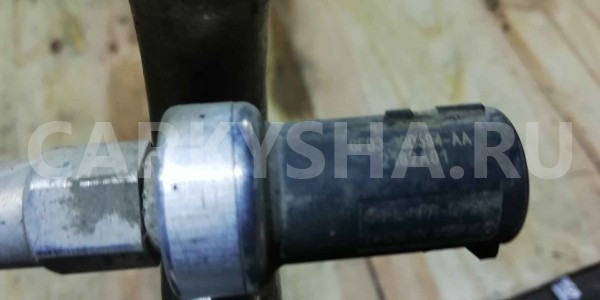 Трубка кондиционера Ford Focus III (2011—2015) Ford Focus оригинальный номер 1713038