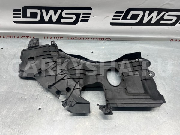 Декоративная крышка замка капота Toyota Avensis 