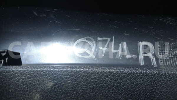 Накладка двери багажника Audi Q7 4L (2005—2009) Audi 200 оригинальный номер 4L0867608