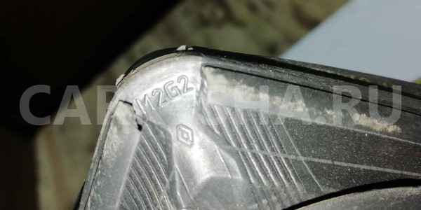 Уплотнитель стекла двери Renault Duster I (2010—2015) Renault 15 оригинальный номер 823310036R