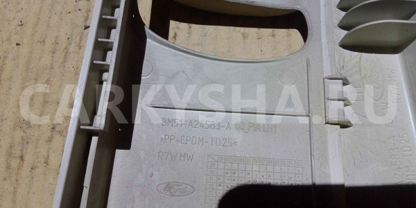 Обшивка стойки Ford Focus III рестайлинг (2014—2019) Ford Focus оригинальный номер bm51a24583a