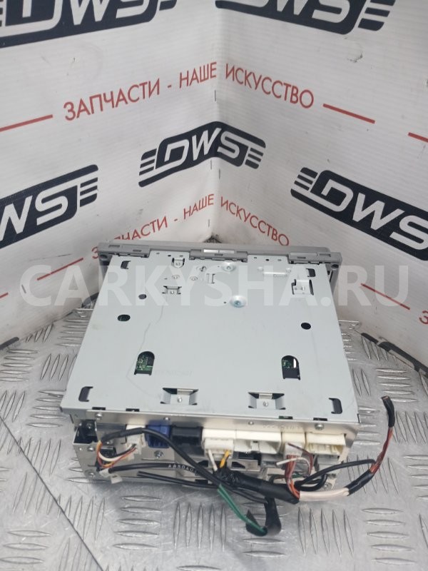 Магнитола Toyota Ipsum 