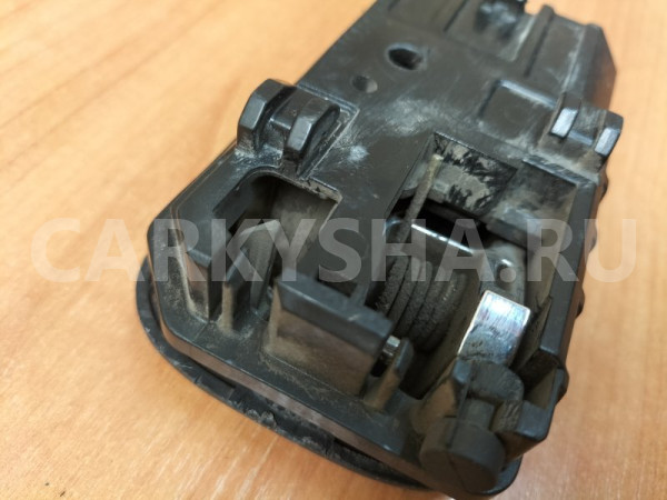 Ручка двери внутренняя задняя правая Nissan Nissan Skyline оригинальный номер 8067040U13