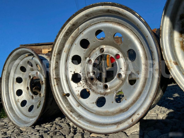 Диски r15 Isuzu Bighorn 1994 г Isuzu Bighorn 