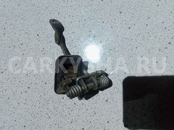 Ограничитель двери Renault Sandero I (2009—2014) Renault 14 оригинальный номер 804305879R