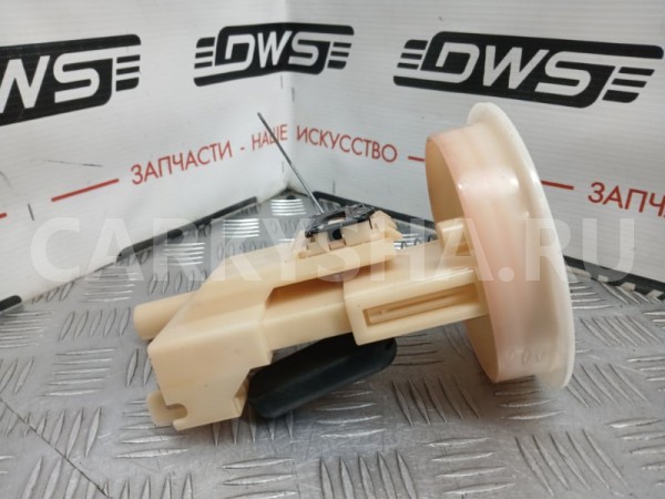 Датчик уровня топлива Subaru Outback 